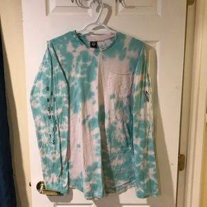 Men’s Neff Large Tie Dye long Sleeve Tee